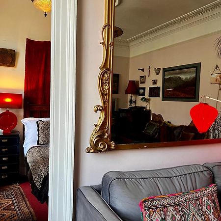 Central Apartment With Parking, Original Art And Antiques Édimbourg Extérieur photo