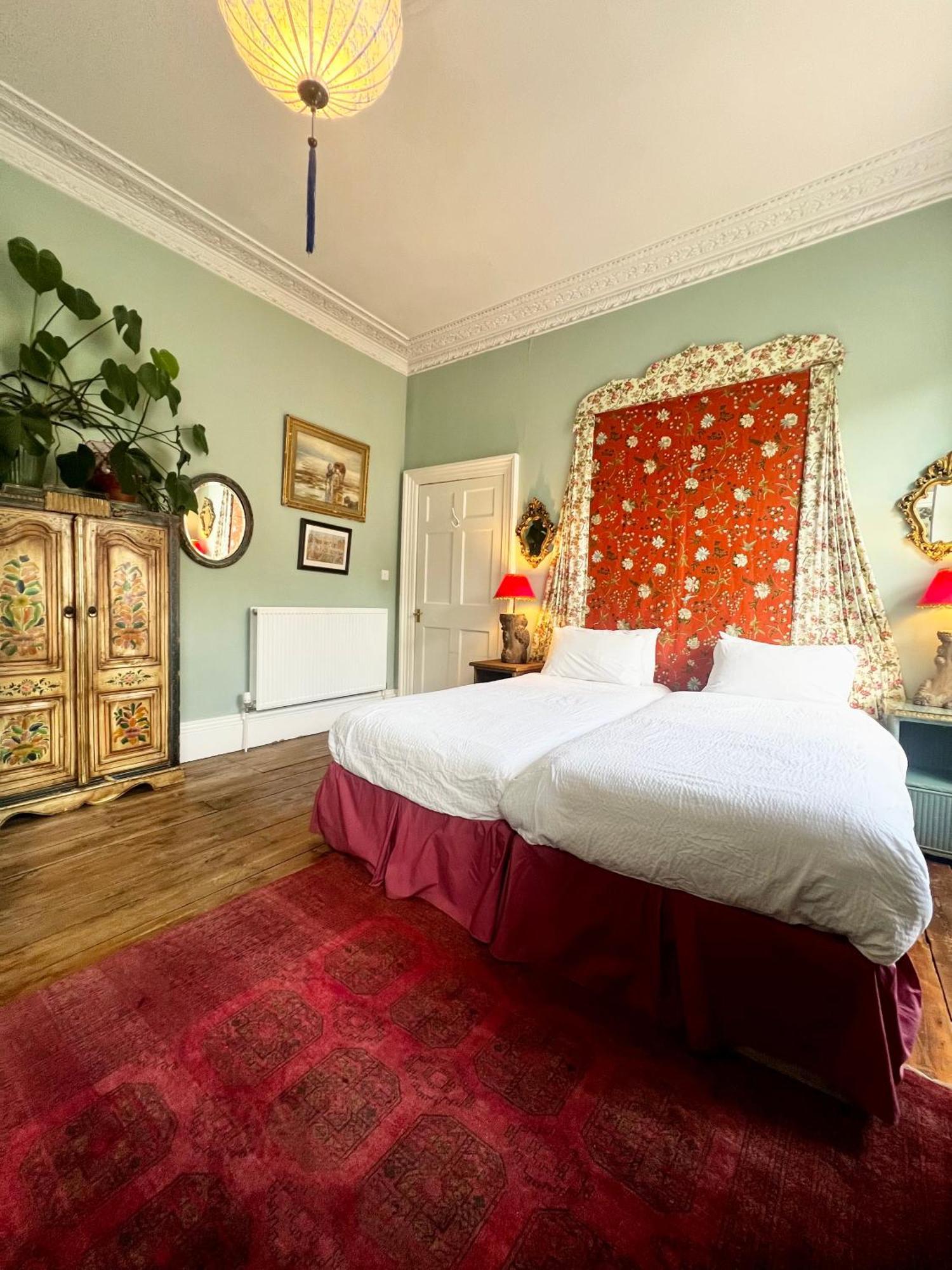 Central Apartment With Parking, Original Art And Antiques Édimbourg Extérieur photo