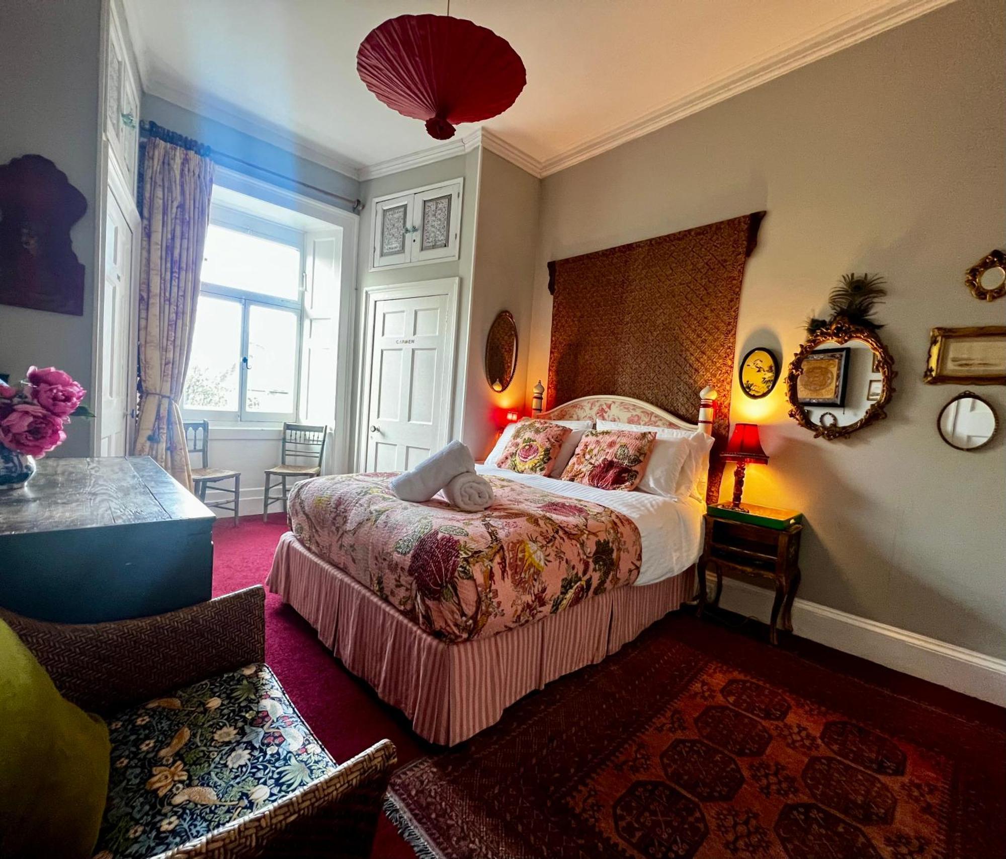 Central Apartment With Parking, Original Art And Antiques Édimbourg Extérieur photo