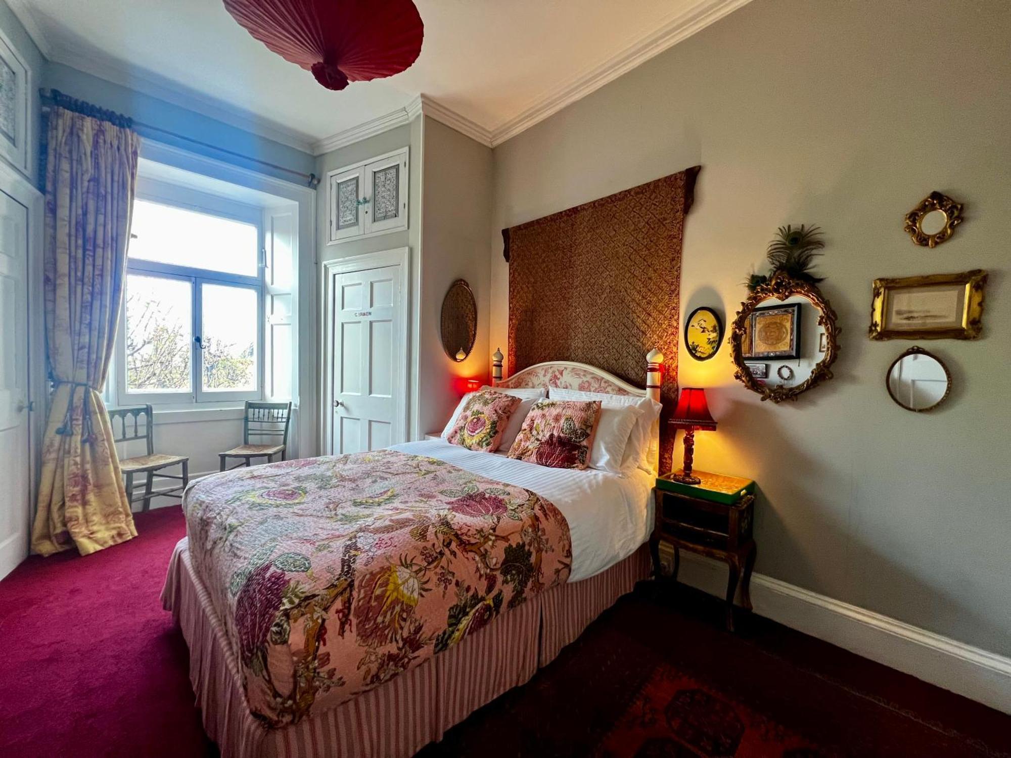 Central Apartment With Parking, Original Art And Antiques Édimbourg Extérieur photo